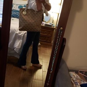 💯% authentic Micheal kors tote